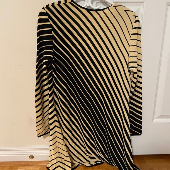 Celine Cardigan - Picture 2 of 3